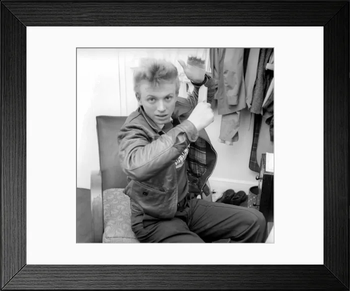Framed Print : Singer Tommy Steel seen here performing. 1957 A397-004 Framed Print : Singer Tommy Steel seen here performing. 1957 A397-004