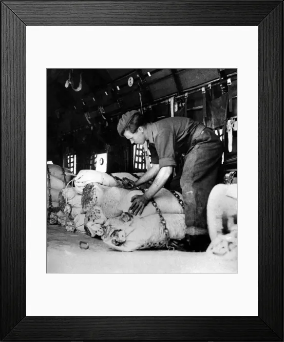 Framed Print : Coal supplies for the British, American and French sectors of Berlin are being flown in Framed Print : Coal supplies for the British, American and French sectors of Berlin are being flown in