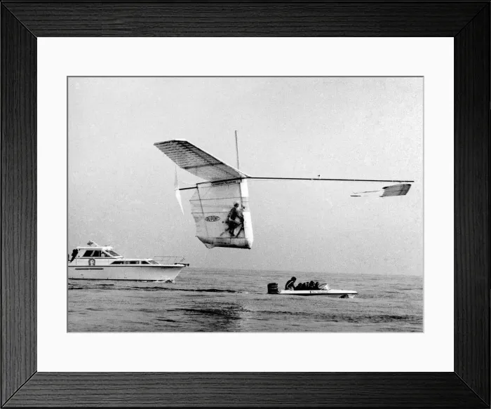 Framed Print : First man powered flight across the Channel. The Gossimer Albatross pedalled by Bryan