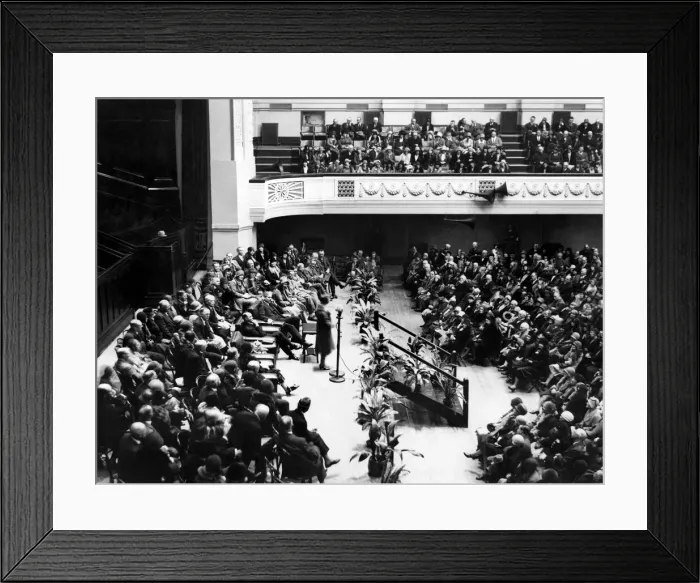 Framed Print : Miss Amy Johnson replying at the Civic Reception in Melbourne Town Hall, Australia Framed Print : Miss Amy Johnson replying at the Civic Reception in Melbourne Town Hall, Australia