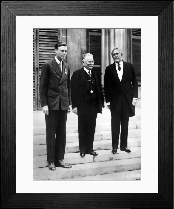 Framed Print : American aviator Captain Charles Lindbergh with French President Gaston Doumergue Framed Print : American aviator Captain Charles Lindbergh with French President Gaston Doumergue