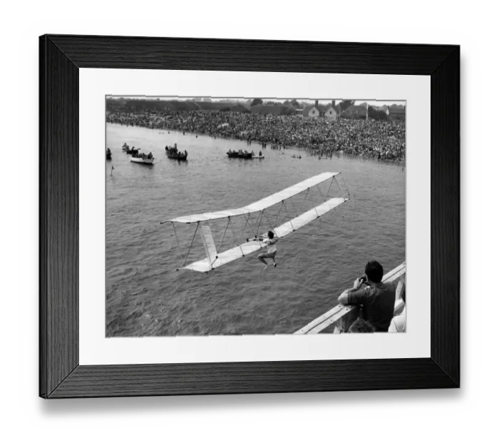 Framed Print : The Birdmen and women of Selsey: The big splashdown was taking place at the Sussex Framed Print : The Birdmen and women of Selsey: The big splashdown was taking place at the Sussex