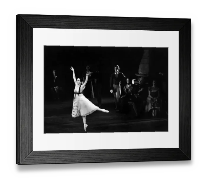 Framed Print : Marcia Haydee as Tatiana in the Stuttgart Ballet production of John CrankoOs ballet Framed Print : Marcia Haydee as Tatiana in the Stuttgart Ballet production of John CrankoOs ballet