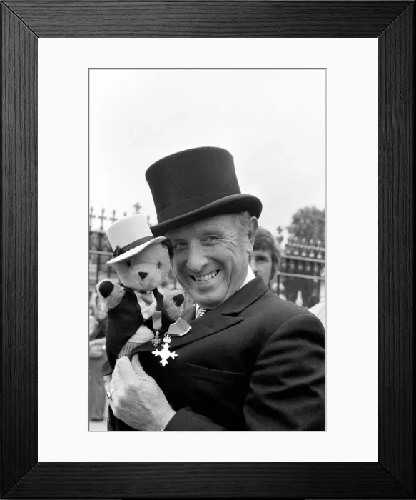 Framed Print : Harry Corbett and Sooty at investiture at Buckingham Palace. Jult 1976