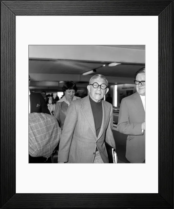 Framed Print : George Burns, U. S. comedian. May 1976 Framed Print : George Burns, U. S. comedian. May 1976