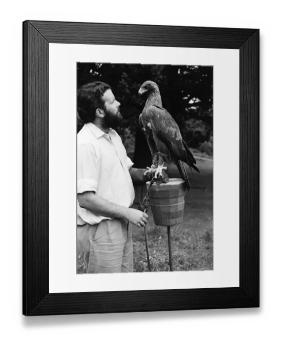 Framed Print : TV Zoologist Grahame Dangerfield. 1963 A978-006
