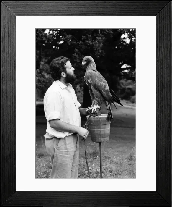 Framed Print : TV Zoologist Grahame Dangerfield. 1963 A978-004 Framed Print : TV Zoologist Grahame Dangerfield. 1963 A978-004