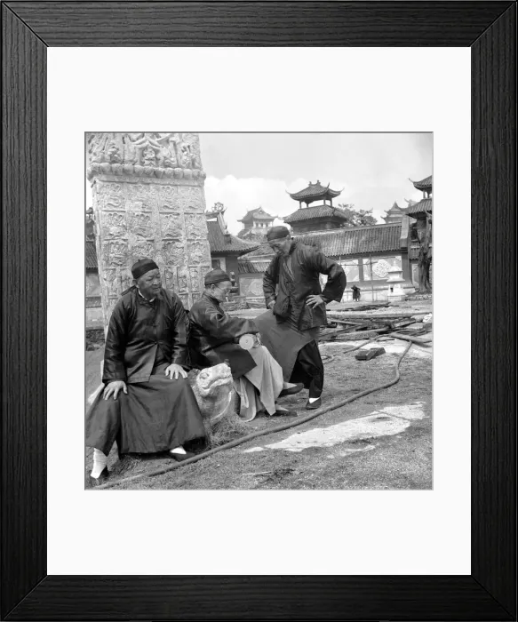 Framed Print : The cast and crew of the film Inn of the sixth happiness Framed Print : The cast and crew of the film Inn of the sixth happiness