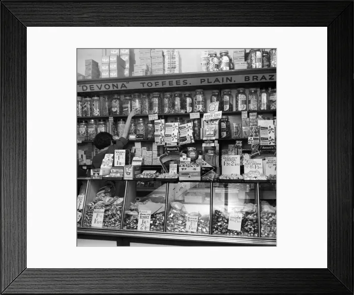 Framed Print : Sweetshops and shop assistants. 1960 A1204-009 Framed Print : Sweetshops and shop assistants. 1960 A1204-009