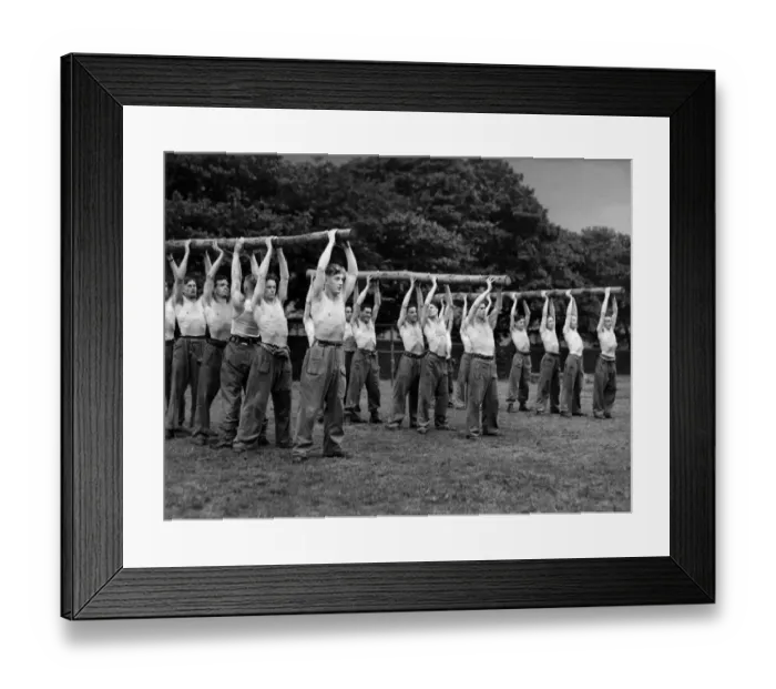 Framed Print : Facility visit to Army Medical Services rehabilitation centres in the Northern Command