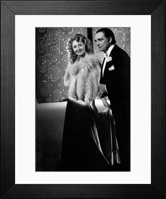 Framed Print : Singer Lulu on the set of her TV show with Billy Dainty. February 1975