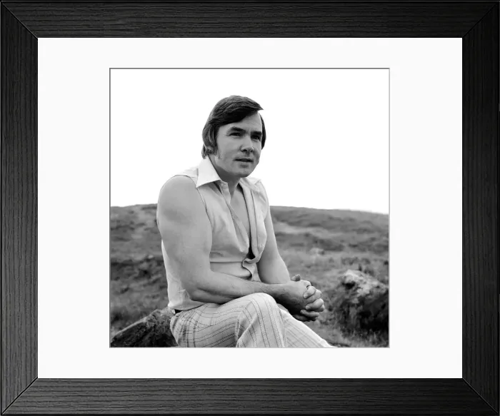 Framed Print : Pop Singer: Ricky Vallance. June 1975 Framed Print : Pop Singer: Ricky Vallance. June 1975