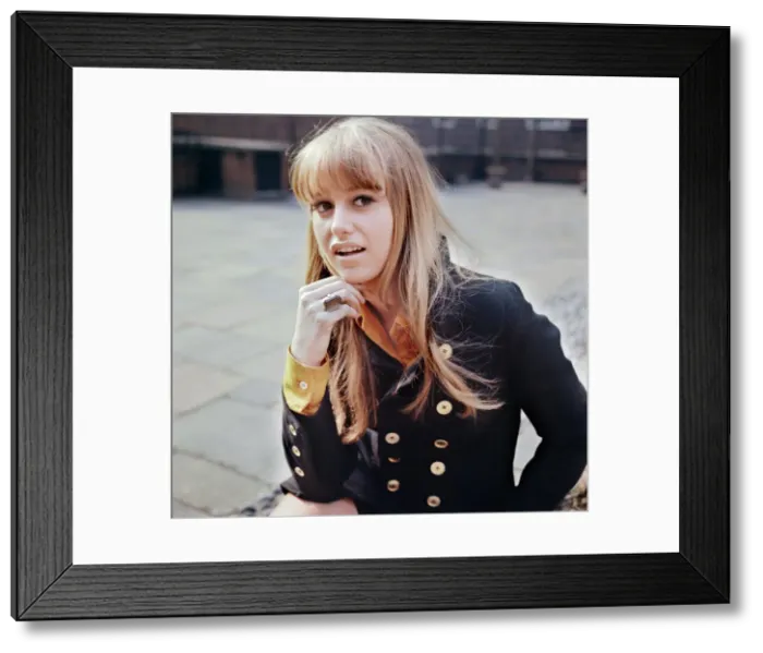 Framed Print : Actress: Susan George in Dolphin Square, London. March 1969 Framed Print : Actress: Susan George in Dolphin Square, London. March 1969