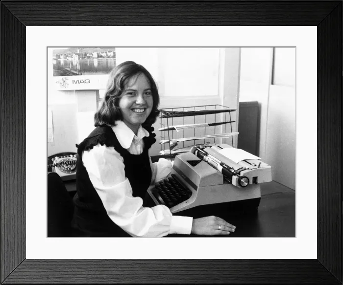 Framed Print : Secretary Janice Haynes, 22, from Slough Berkshire Framed Print : Secretary Janice Haynes, 22, from Slough Berkshire