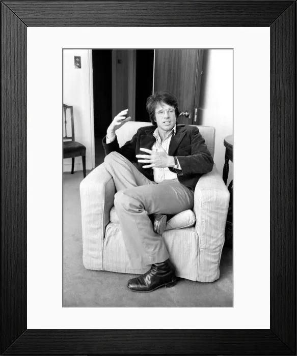 Framed Print : Film actor Warren Beattie, who is here to promote his new film Shampoo Framed Print : Film actor Warren Beattie, who is here to promote his new film Shampoo