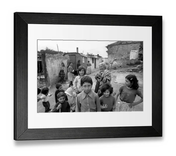 Framed Print : Children and reisdents on the streets in a poor suburb on the outskirts of Rome