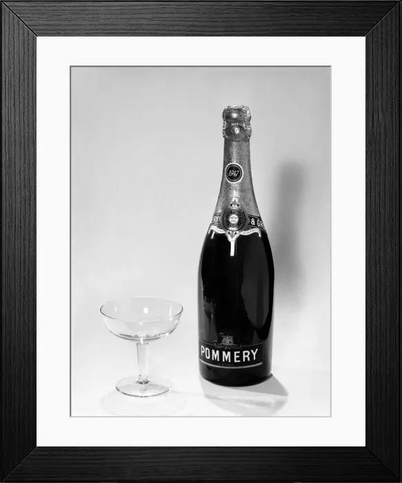 Framed Print : Bottles of wines and spirits with glasses. 1959 D69-004 Framed Print : Bottles of wines and spirits with glasses. 1959 D69-004