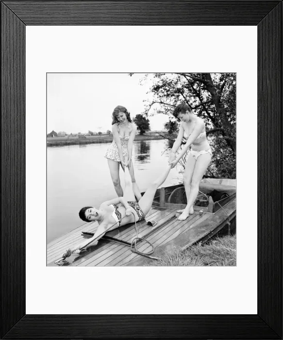 Framed Print : Dancers Pauline Barry, Carol Booth and Angie Curtis seen here modelling the latest
