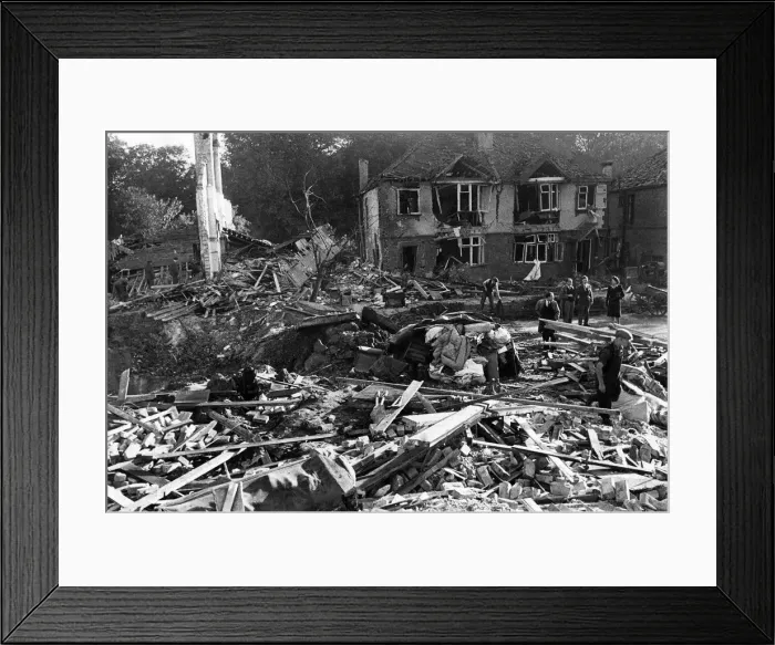 Framed Print : The aftermath of a V2 explosion at Stavely Road, Chiswick. 9th September 1944 Framed Print : The aftermath of a V2 explosion at Stavely Road, Chiswick. 9th September 1944