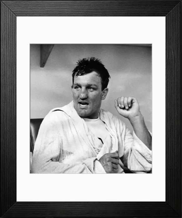 Framed Print : Boxer Brian London afew days after the fight against Roberto Davila at The Stadium Framed Print : Boxer Brian London afew days after the fight against Roberto Davila at The Stadium