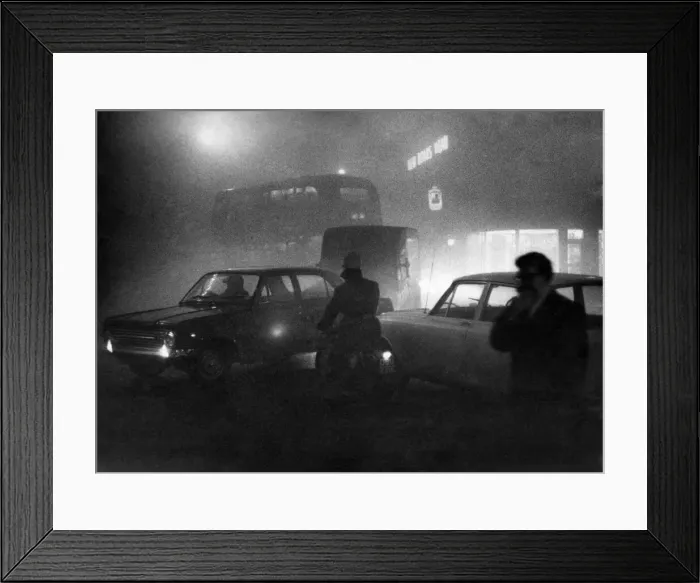 Framed Print : Smog in London causing road congestion. December 1965 P001794
