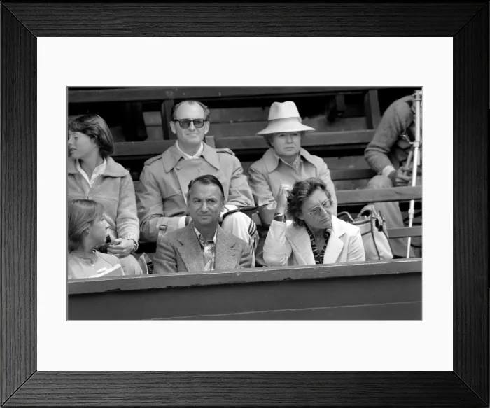 Framed Print : Wimbledon 1980. 7th day. Martina NavratilovaIs sister, her father