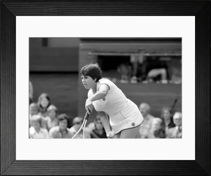 Framed Print : Wimbledon 1980: 2nd day. Navratilova vs. Kloss. Kloss in action against Navratilova Framed Print : Wimbledon 1980: 2nd day. Navratilova vs. Kloss. Kloss in action against Navratilova
