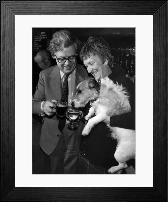 Framed Print : Sir Geoffrey Howe: Chancellor Sir Geoffrey Howe, his wife Lady Elspeth Framed Print : Sir Geoffrey Howe: Chancellor Sir Geoffrey Howe, his wife Lady Elspeth