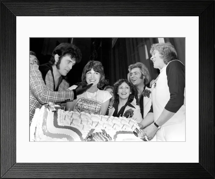 Framed Print : Sally James, popular hostess of London weekend TelevisionOs Saturday morning series Framed Print : Sally James, popular hostess of London weekend TelevisionOs Saturday morning series