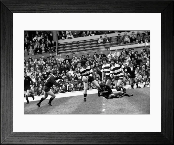 Framed Print : Rugby Union Middlesex Sevens tournament at Twickenham Wasps in action during one of their