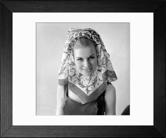 Framed Print : Clothing: Fashion: Headscarf. 1966 B1921-004