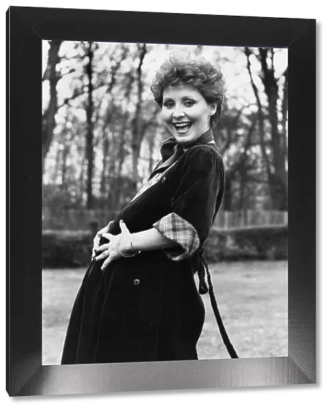 A very proud Mum To Be. Singer Lulu in London. March 1977 P035540