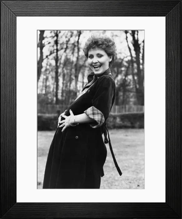 Framed Print : A very proud Mum To Be. Singer Lulu in London. March 1977 P035540 Framed Print : A very proud Mum To Be. Singer Lulu in London. March 1977 P035540