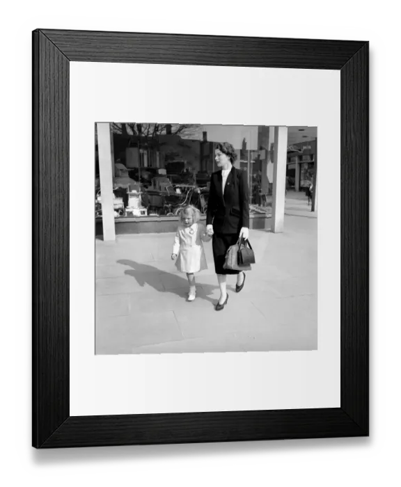 Framed Print : 1950s Housewife: Housework: The role of the housewife in 1954 was to prepare
