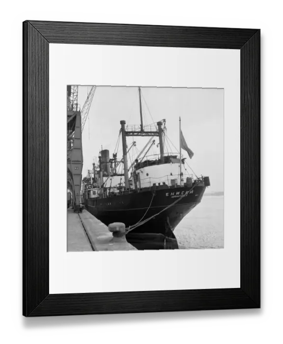 Framed Print : The Russian ship Enisei docked at Southampton. 12th October 1962 Framed Print : The Russian ship Enisei docked at Southampton. 12th October 1962