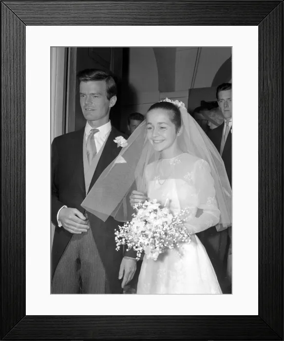 Framed Print : Sixteen year old Caroline Jayne Beuttler and husband Allan Clark 30 seen here after