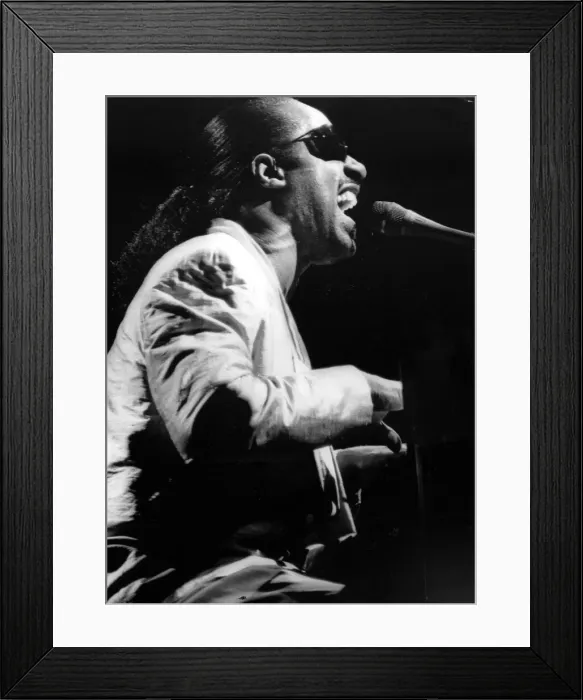 Framed Print : Stevie Wonder performs at the NEC, Birmingham. 24th May 1989 Framed Print : Stevie Wonder performs at the NEC, Birmingham. 24th May 1989