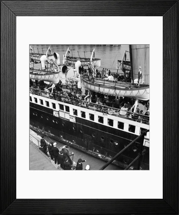 Framed Print : Cross- Channel Ferry The SS Canterbury. 1947 Framed Print : Cross- Channel Ferry The SS Canterbury. 1947