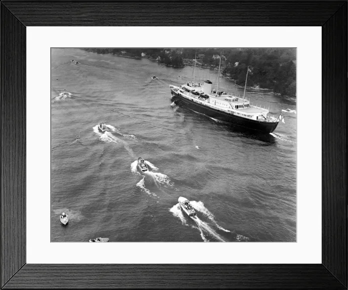 Framed Print : The Royal Yacht Brittania on a Tour of Canada 1st June 1959