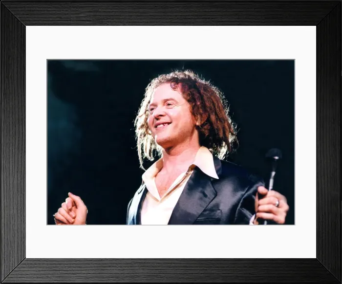Framed Print : Simply Red perfrom at the Newcastle Arena on 25th January 1996
