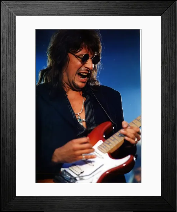 Framed Print : Bon Jovi performing at Cardiff Arms Park - 22nd June 1995 - Western Mail and Echo Ltd Framed Print : Bon Jovi performing at Cardiff Arms Park - 22nd June 1995 - Western Mail and Echo Ltd