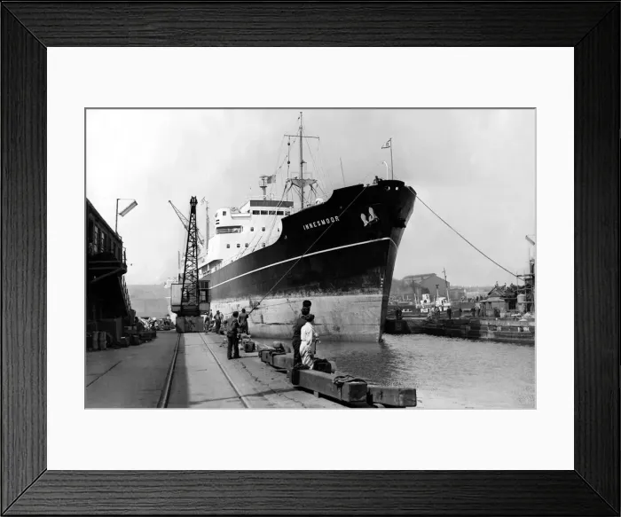 Framed Print : The ship Innesmoor returning back to her birthplace, Hawthorn Leslie Framed Print : The ship Innesmoor returning back to her birthplace, Hawthorn Leslie