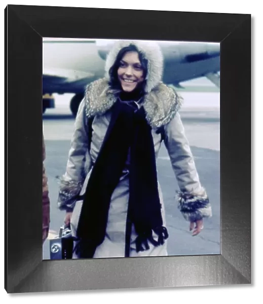 Karen Carpenter arriving at Birmingham airport. 26th February 1974