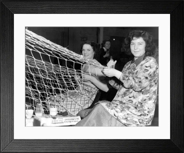 Framed Print : Betty McHugh, 20 and Betty Knaggs, 16, making nets making fishing nets at Richard Irvin Framed Print : Betty McHugh, 20 and Betty Knaggs, 16, making nets making fishing nets at Richard Irvin