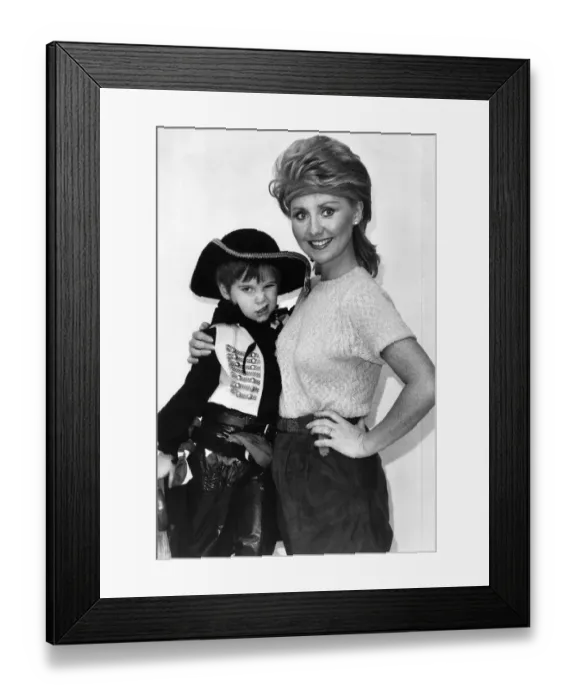 Framed Print : Pop star and actress Lulu celebrates her 33rd birthday, tomorrow, November 3rd
