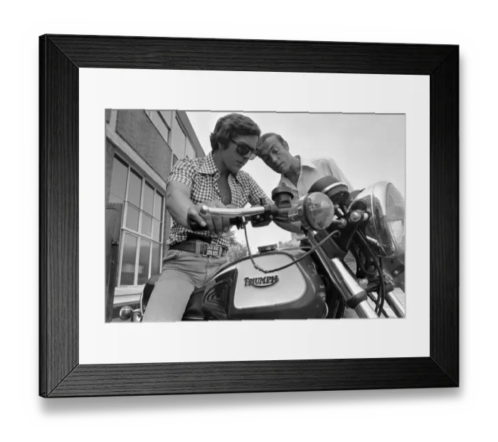 Framed Print : Grand Prix motorcycle road racer Phil Read sits on an Norton Villiers Triumph Bonneville