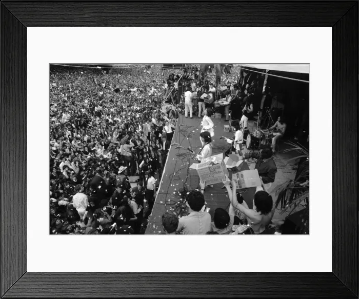 Framed Print : The Rolling Stones on stage at their free concert in London Framed Print : The Rolling Stones on stage at their free concert in London