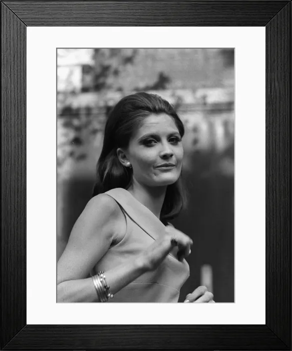 Framed Print : Sandie Shaw, singer & UK Eurovision Song Contest Entrant 1966 Framed Print : Sandie Shaw, singer & UK Eurovision Song Contest Entrant 1966