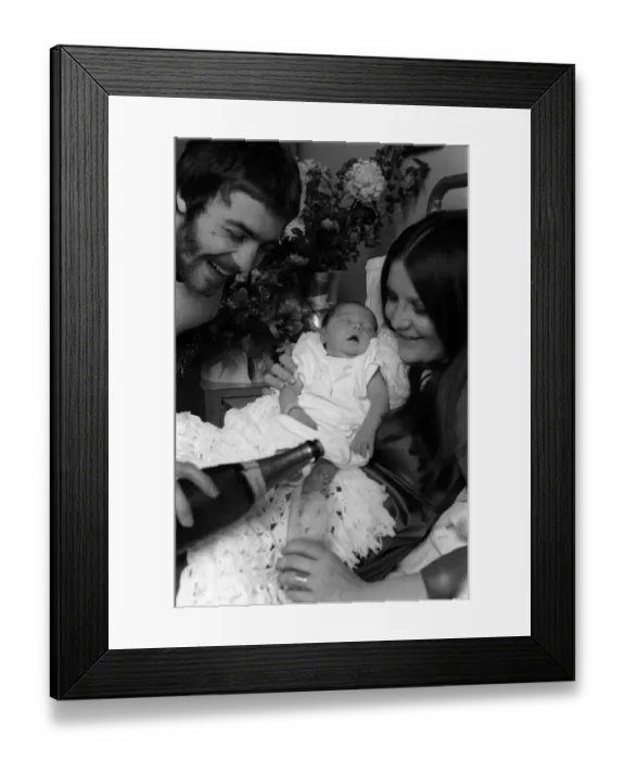 Framed Print : Sandie Shaw pop singer with her new baby daughter Grace at the Lewisham hospital where Framed Print : Sandie Shaw pop singer with her new baby daughter Grace at the Lewisham hospital where
