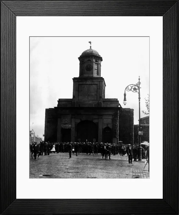 Framed Print : Gateway to the East India dock at Poplar. August 1911 Framed Print : Gateway to the East India dock at Poplar. August 1911
